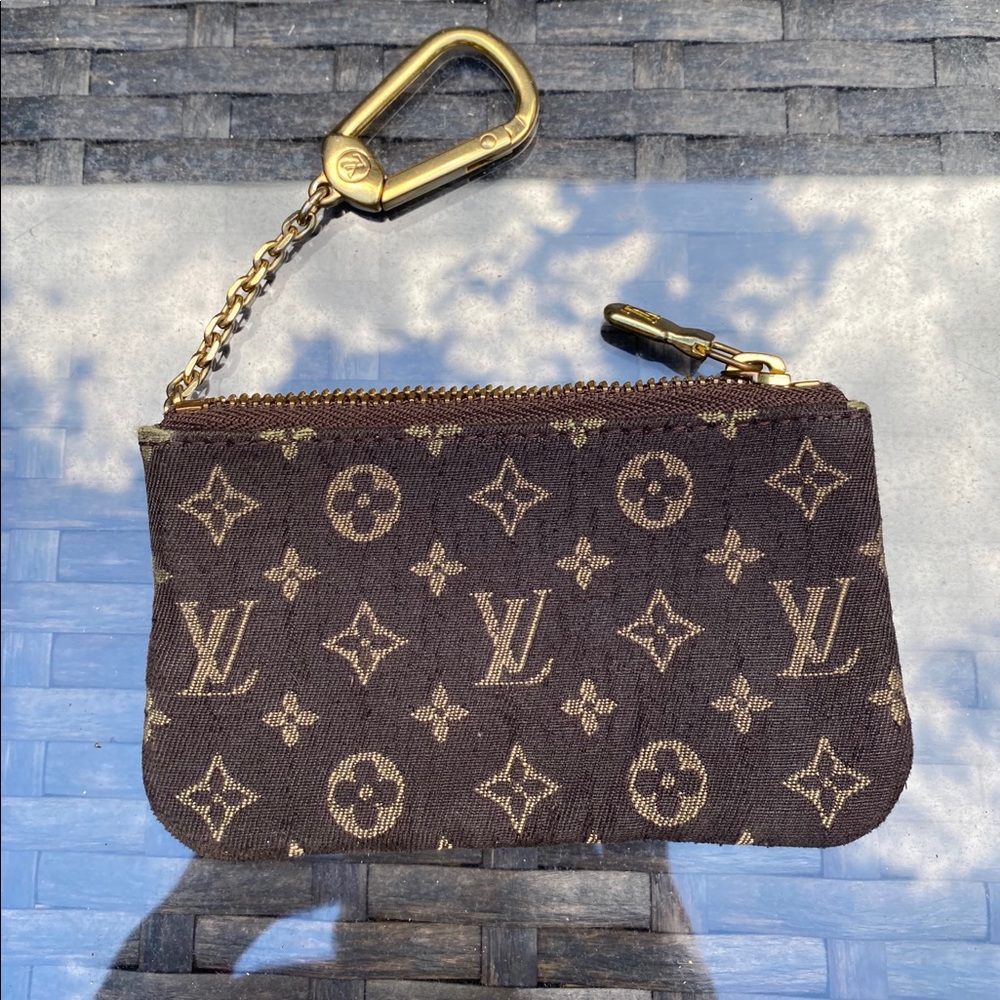 Louis Vuitton cloth monogram key cles